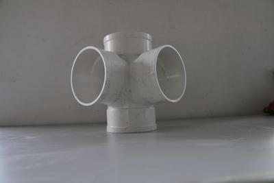立体四通
